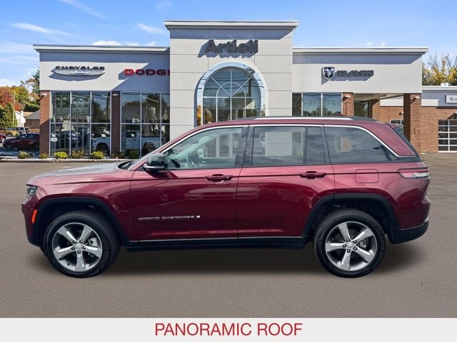 2022 Jeep Grand Cherokee Limited photo 4