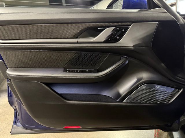 2020 Porsche Taycan Turbo S photo 14