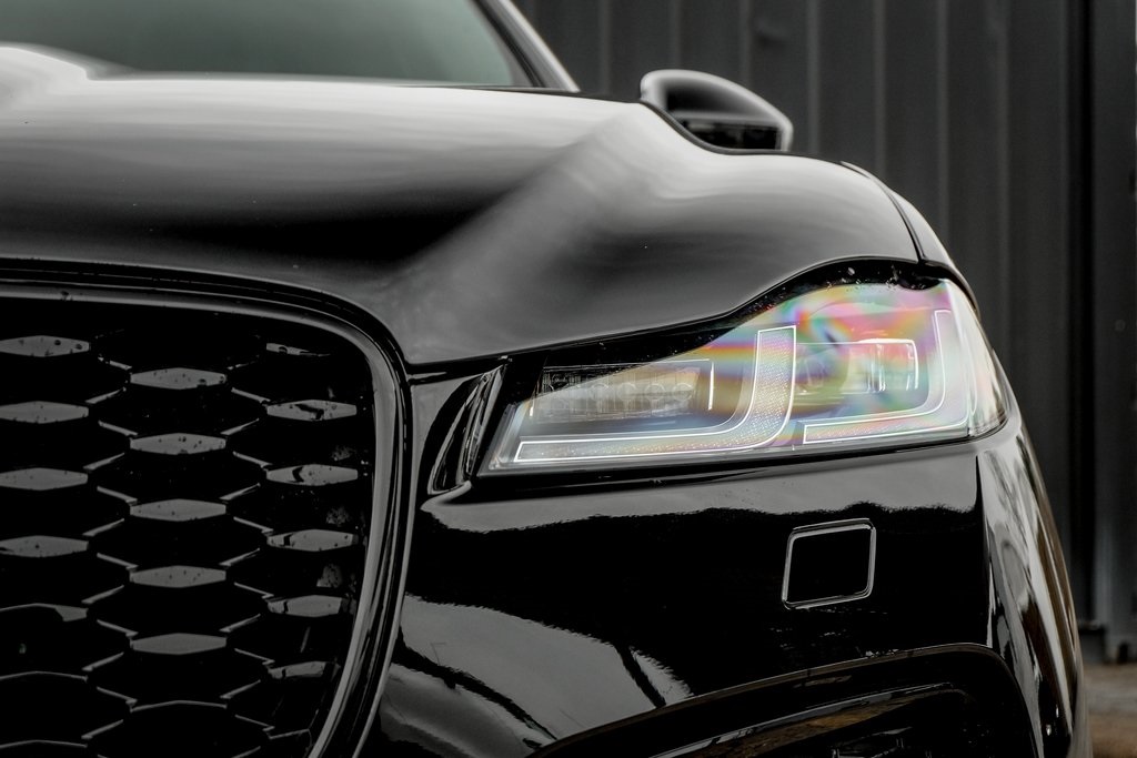 2026 Jaguar F-PACE P250 R-Dynamic S photo 5