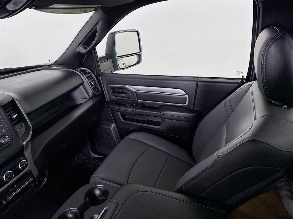 2024 Ram 3500 Tradesman photo 21