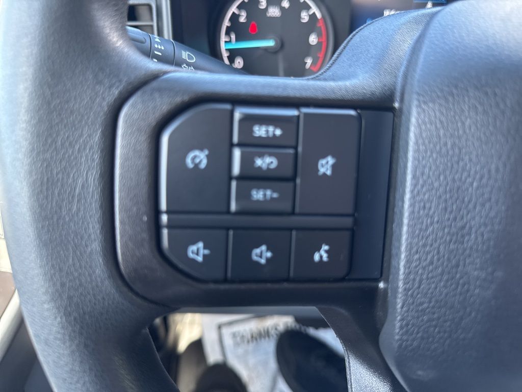 2023 Ford F-250 XLT photo 13