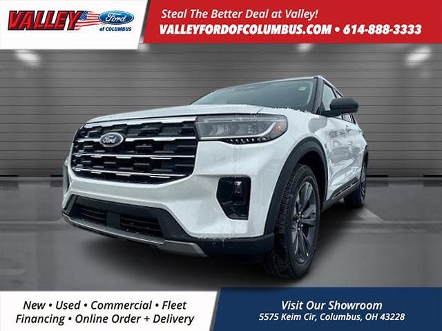 2025 Ford Explorer photo 3