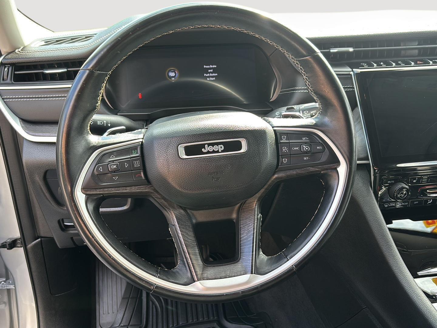 2022 Jeep Grand Cherokee Limited photo 16
