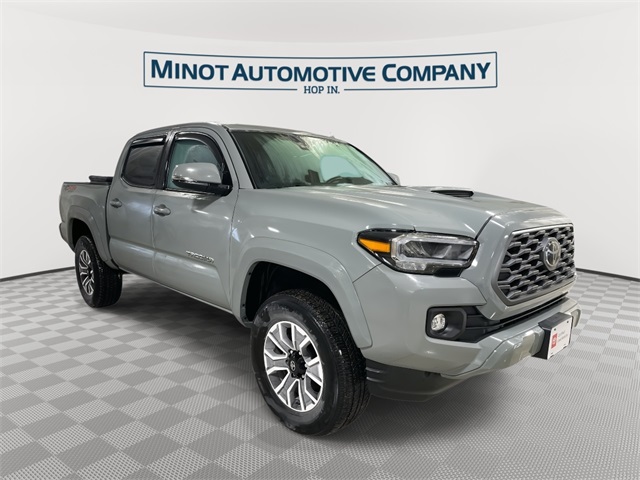 2023 Toyota Tacoma TRD Sport's photo