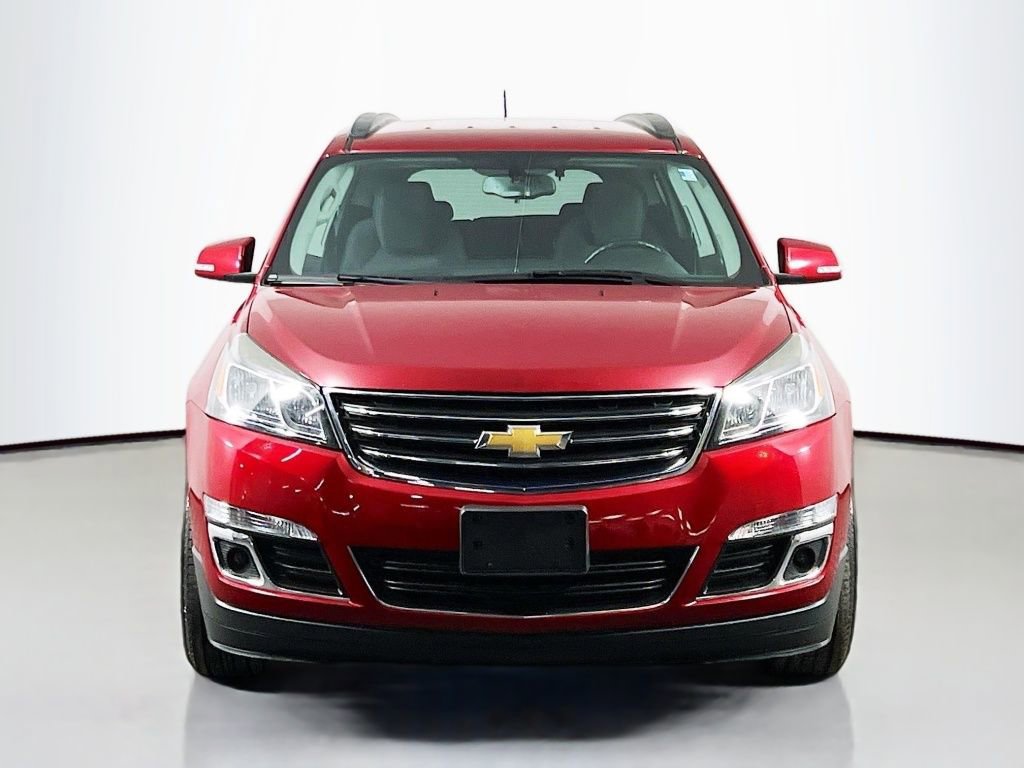 Used 2014 Chevrolet Traverse 1LT with VIN 1GNKRGKD5EJ259874 for sale in Schaumburg, IL
