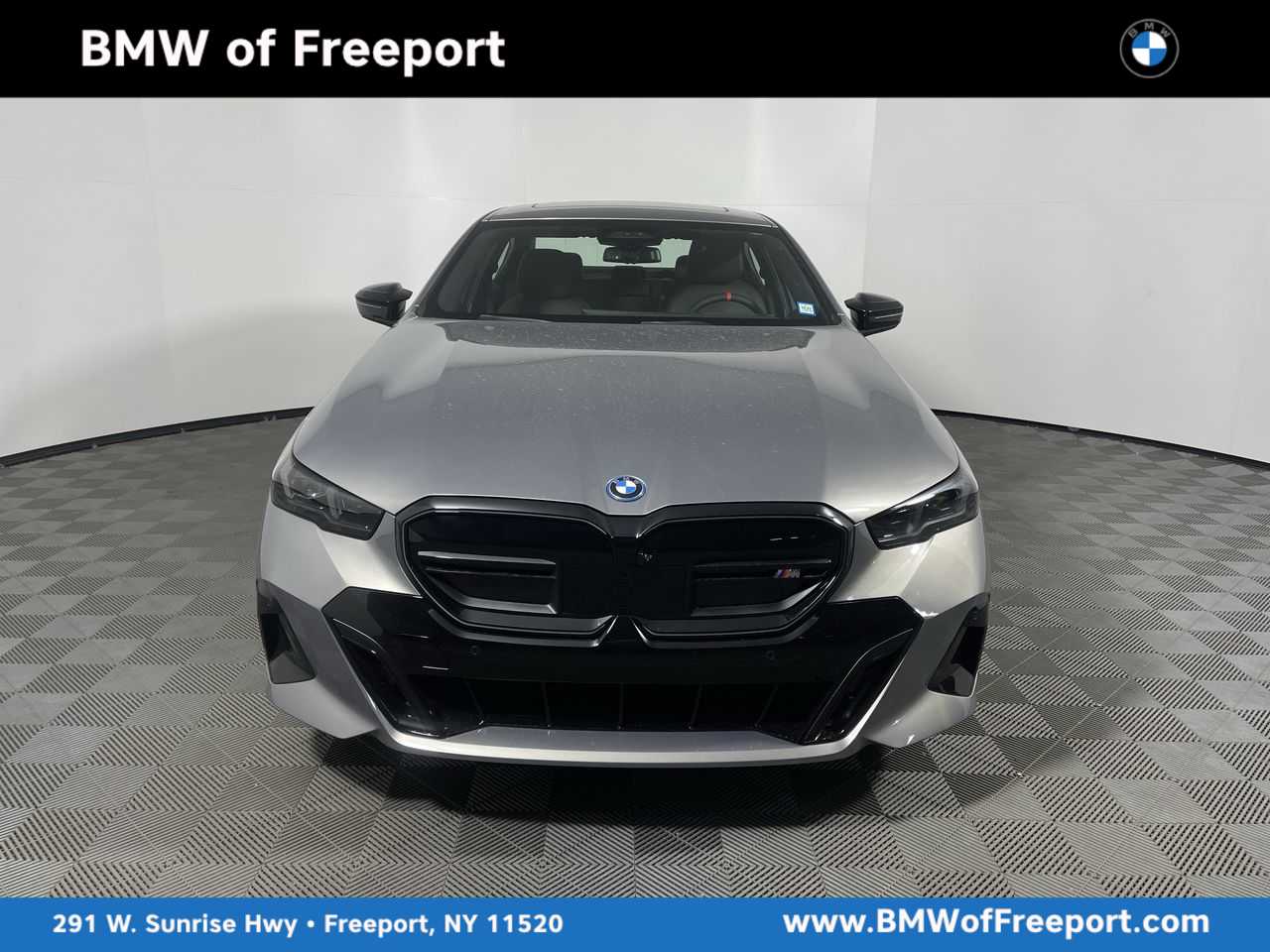 2024 BMW i5 M60's photo