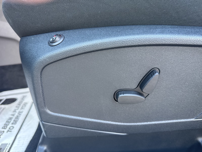 2023 Ford Transit Connect XLT Passenger Wagon photo 19