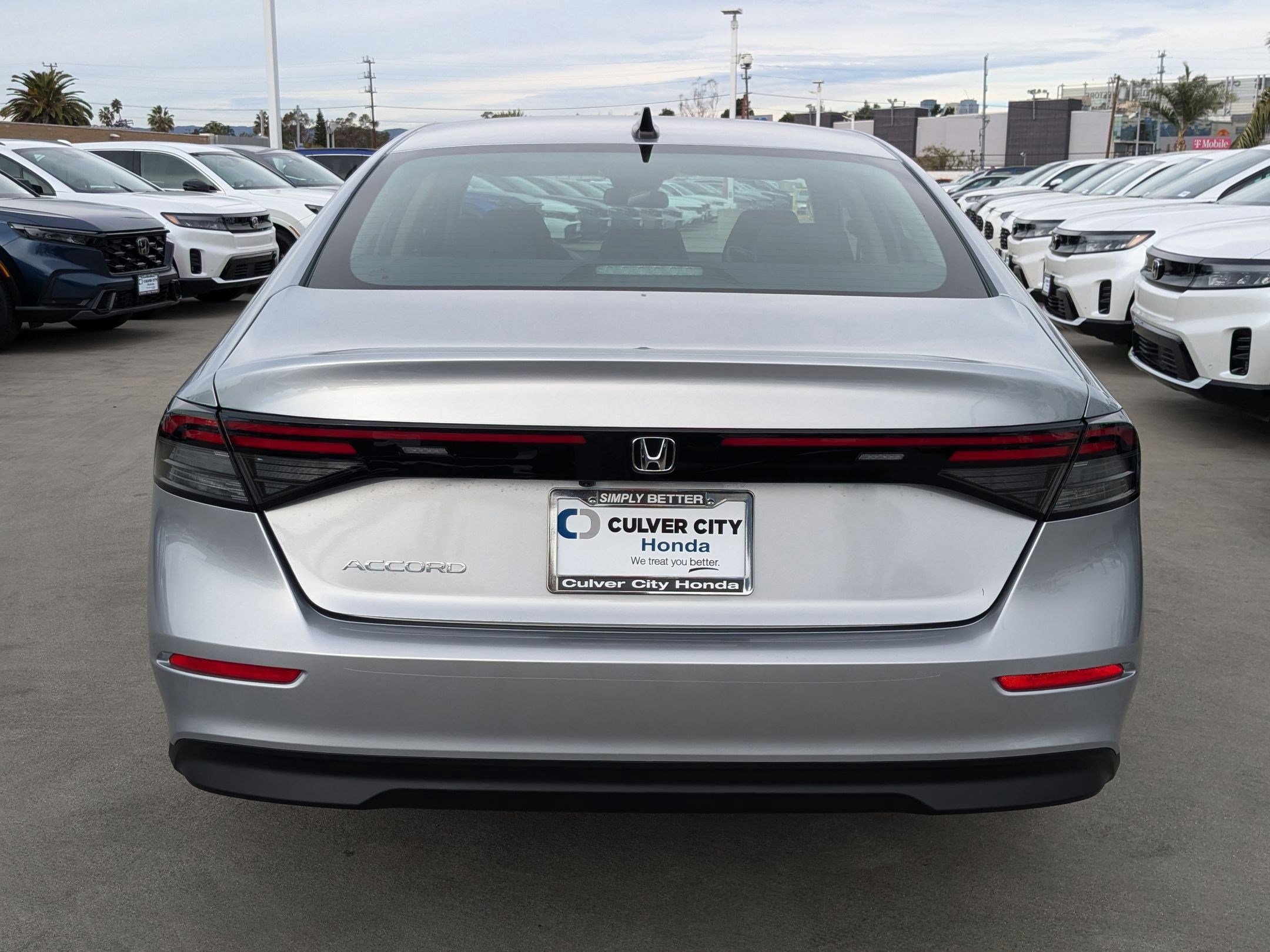 2025 Honda Accord SE photo 4