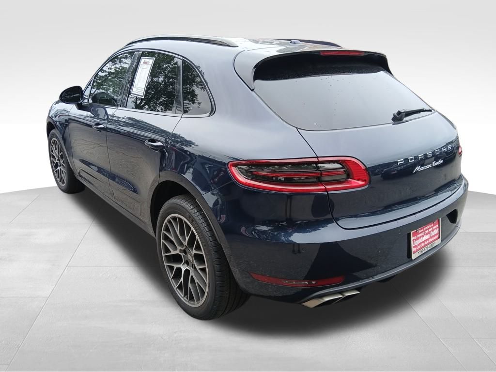 2017 Porsche Macan Turbo photo 3
