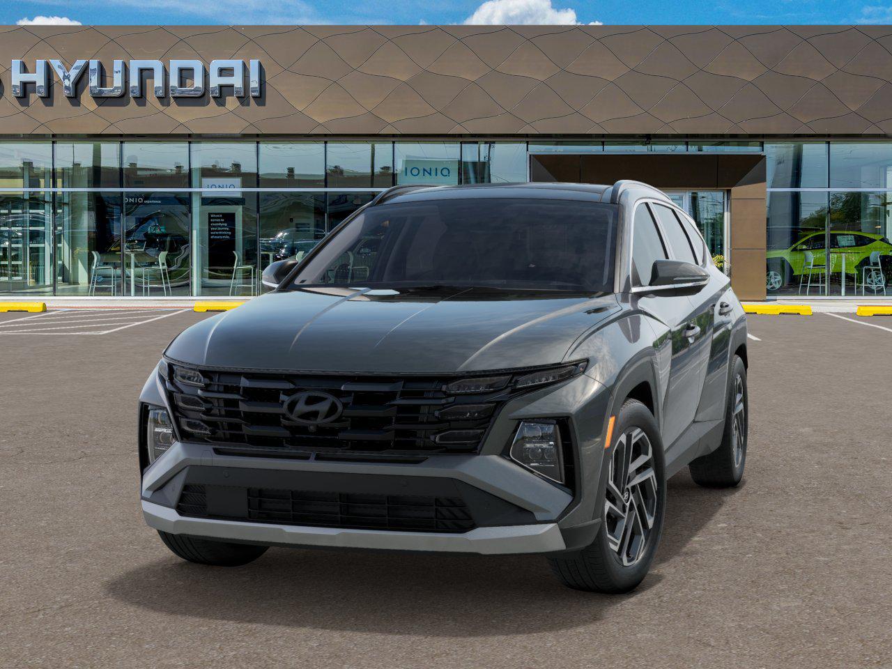 2025 Hyundai Tucson Hybrid Limited photo 4