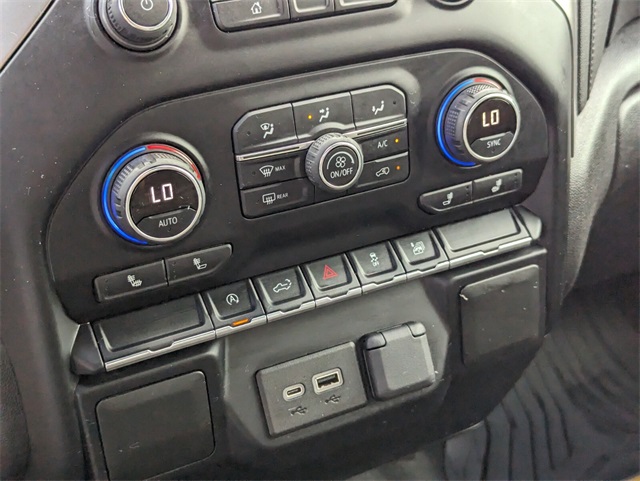 2021 Chevrolet Silverado 1500 LT photo 12