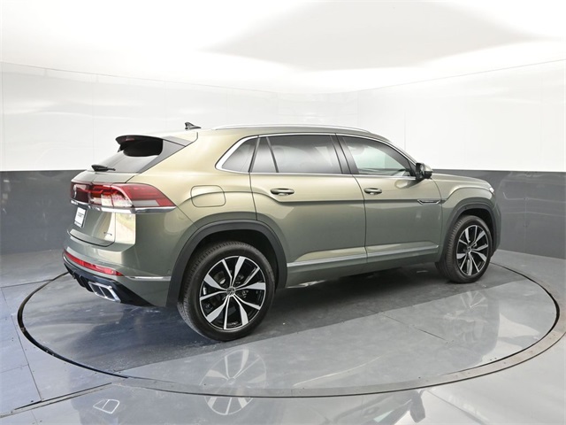 2025 Volkswagen Atlas Cross Sport SEL Premium R-Line photo 12