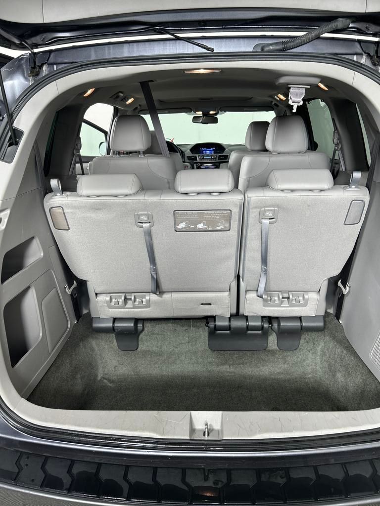 2017 Honda Odyssey EX-L photo 25