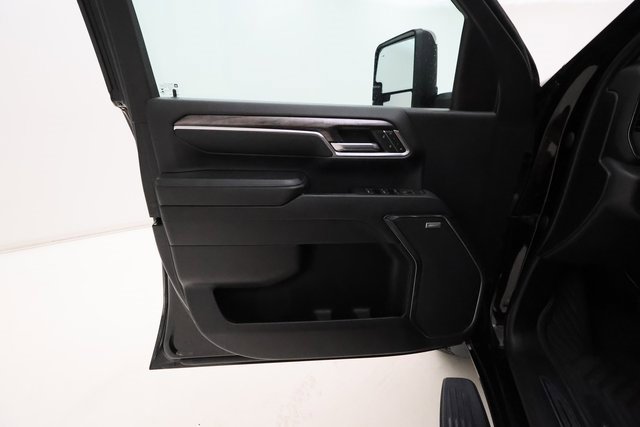 2024 Chevrolet Silverado 2500HD LTZ photo 6