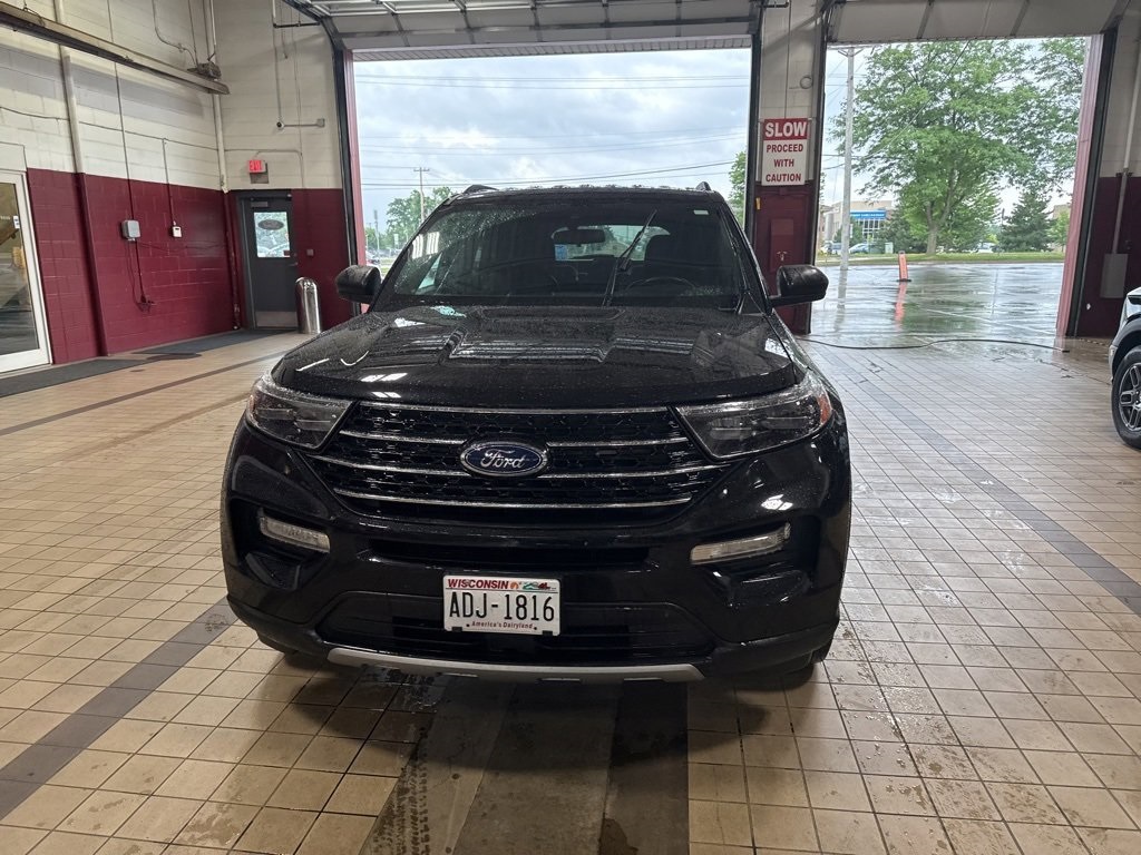 Used 2020 Ford Explorer XLT with VIN 1FMSK8DH5LGB64160 for sale in White Bear Lake, Minnesota
