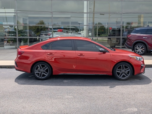 2021 Kia Forte GT-Line photo 8