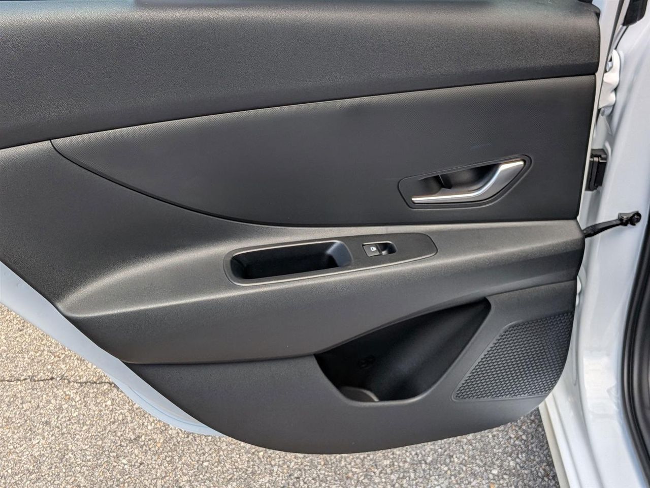 2025 Hyundai Elantra SE photo 23