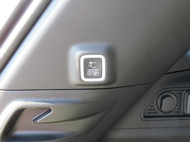 2025 Jeep Grand Cherokee Limited photo 30
