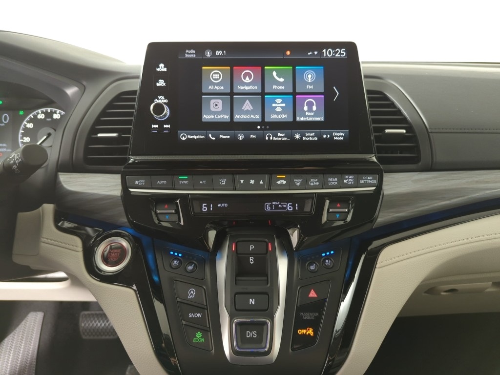2026 Honda Odyssey Elite photo 14