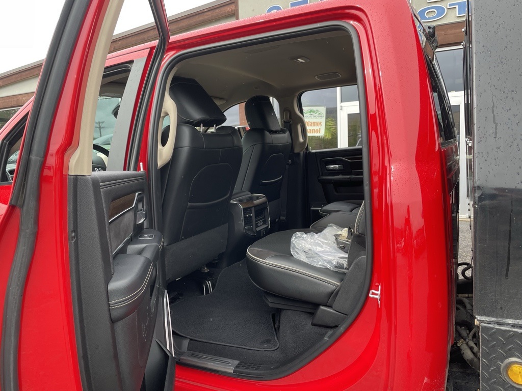 2022 Ram 2500 Laramie photo 11