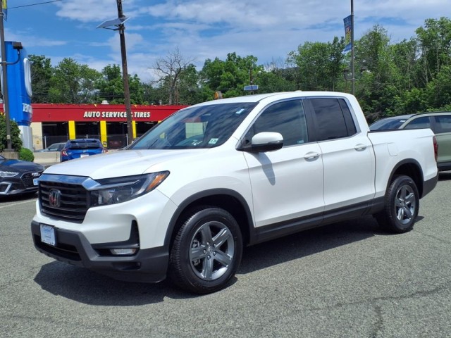 2023 Honda Ridgeline RTL photo 2