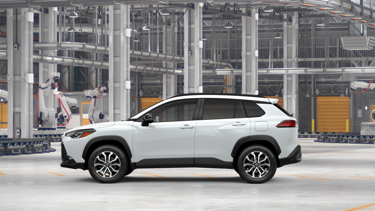 2025 Toyota Corolla Cross Hybrid SE photo 3