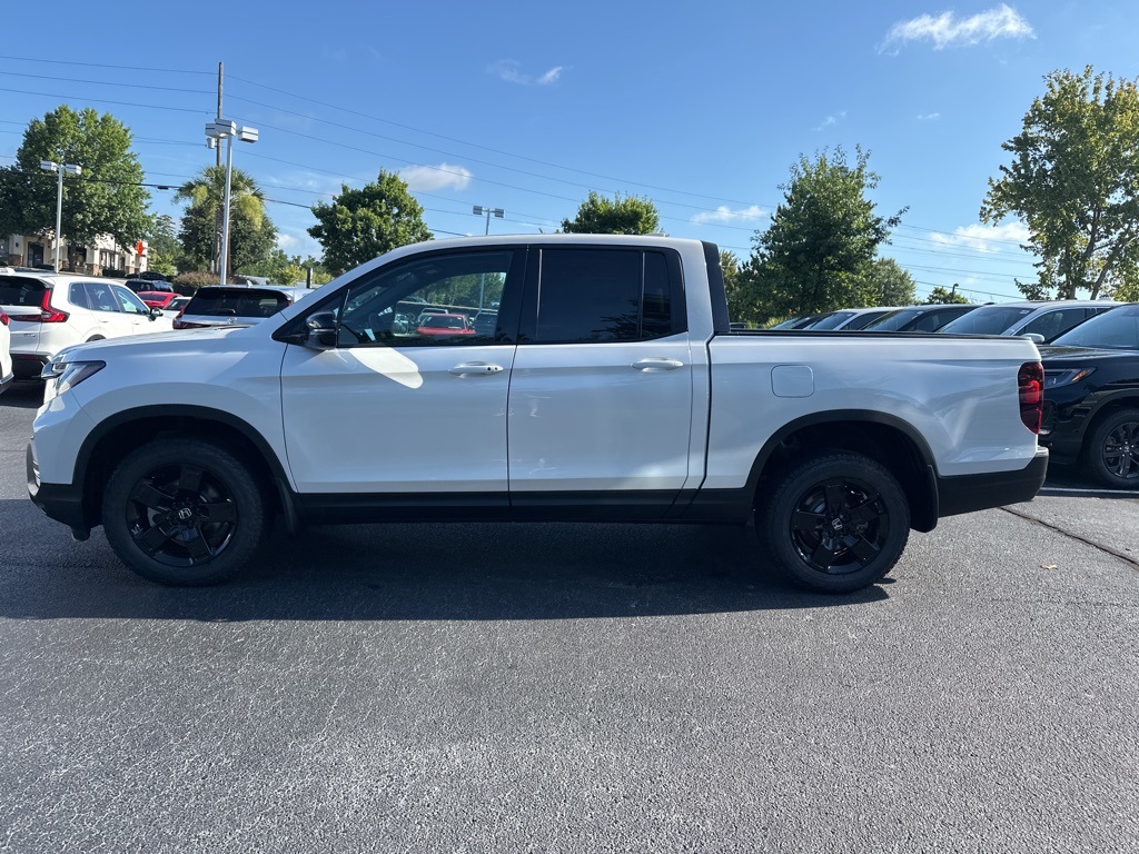 2025 Honda Ridgeline Black Edition photo 7
