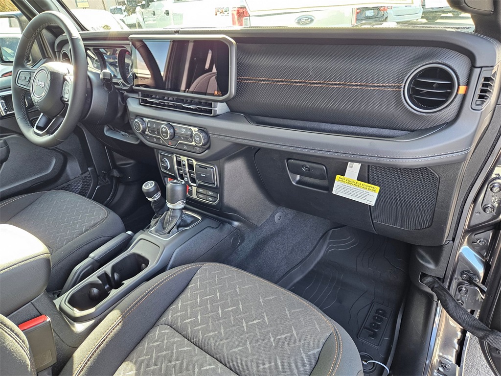 2025 Jeep Gladiator Mojave photo 31