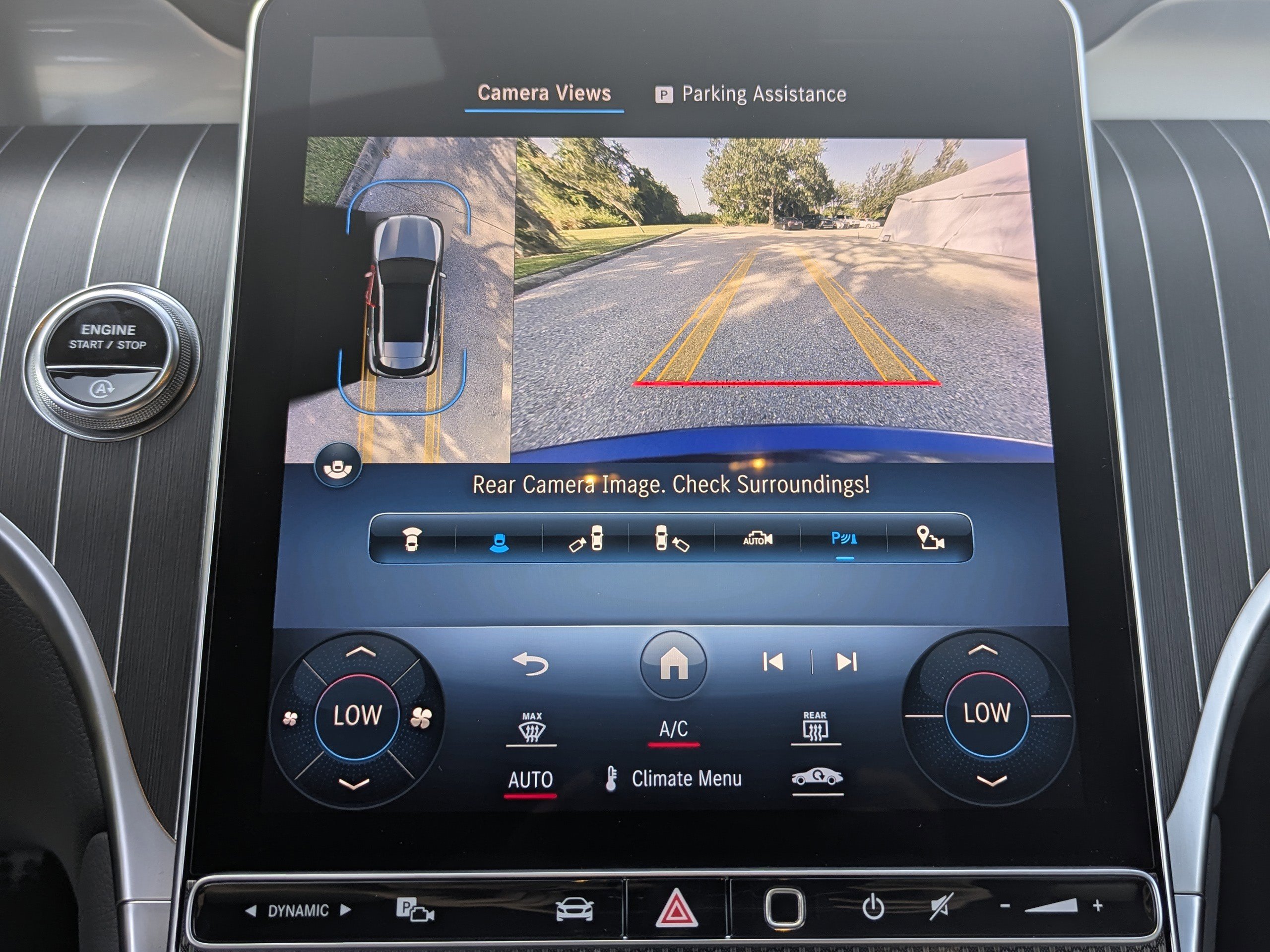 2023 Mercedes Benz GLC 300 photo 23