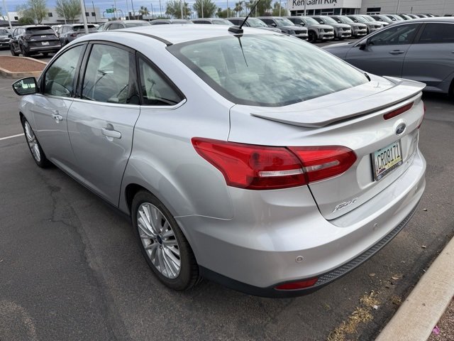 2018 Ford Focus Titanium photo 3