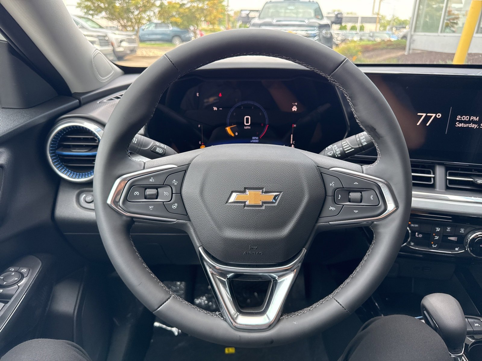 2025 Chevrolet Trax LT photo 15