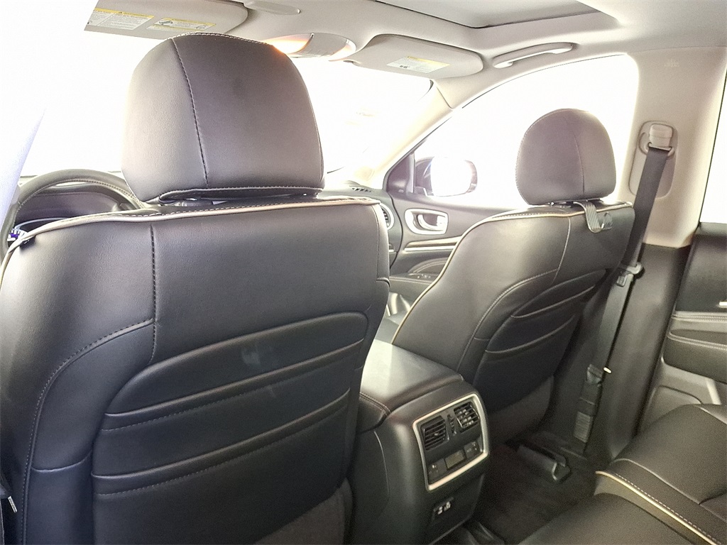 2020 Infiniti QX60 Luxe photo 12