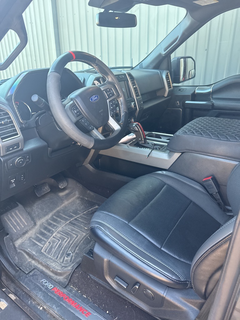 2019 Ford F-150 Raptor photo 3