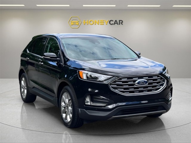 Certified Pre-Owned 2024 Ford Edge Titanium