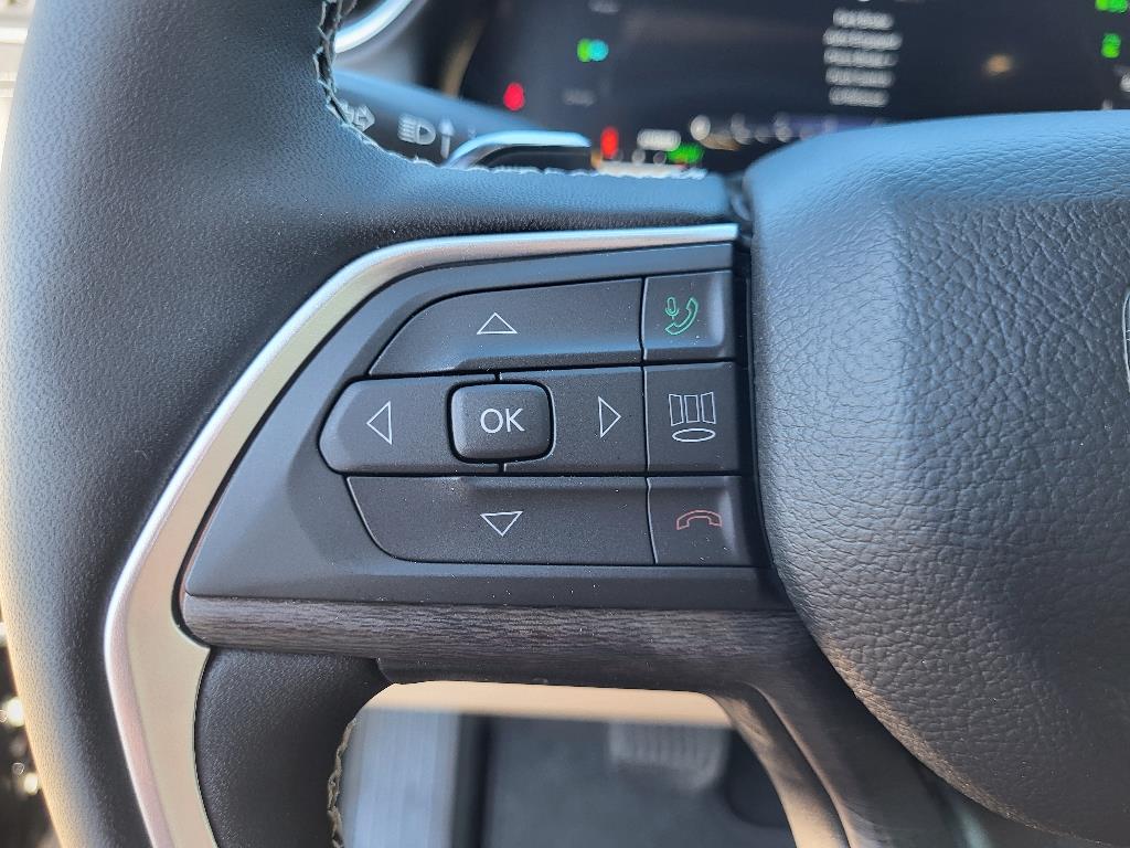 2024 Jeep Cherokee 4xe photo 16