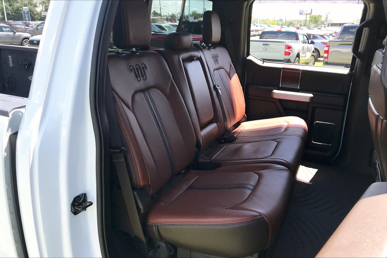 2022 Ford F-450 King Ranch photo 18