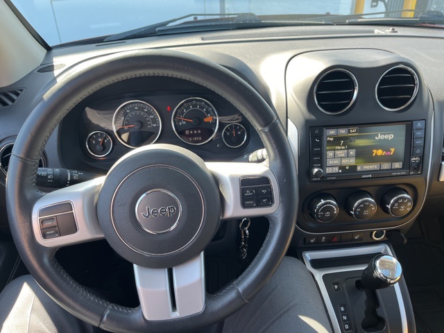 2016 Jeep Compass High Altitude photo 11