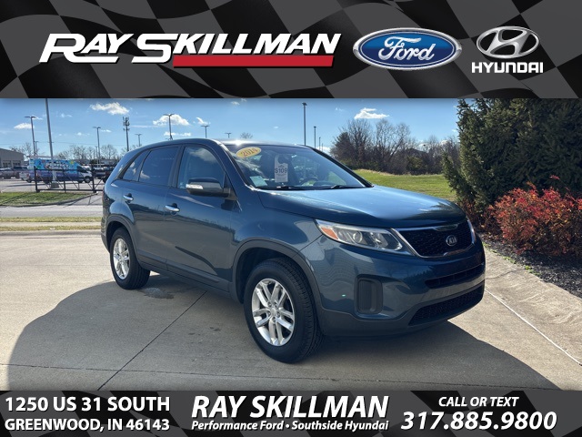 2014 Kia Sorento LX's photo