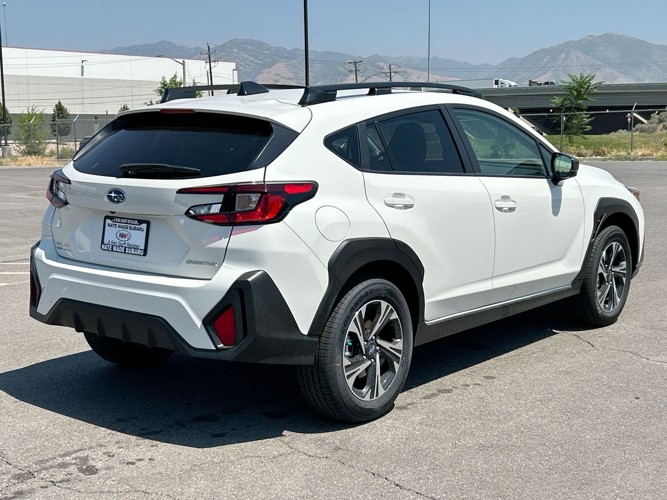 2025 Subaru Crosstrek Premium photo 3