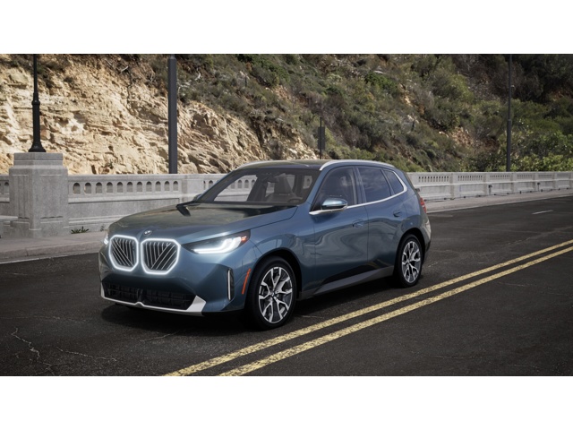 2026 BMW X3 30's photo