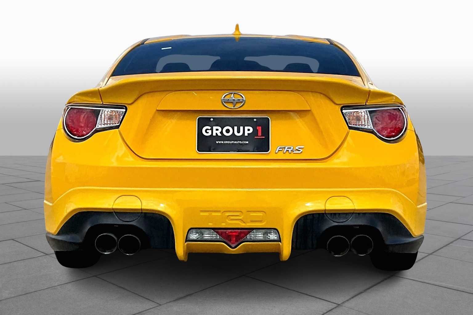 2015 Scion FR-S photo 4