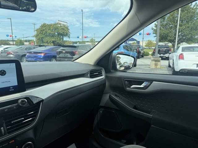 2020 Ford Escape SE photo 23