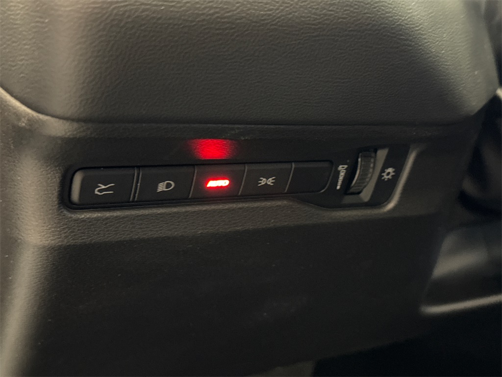 2025 Dodge Charger R/T photo 24