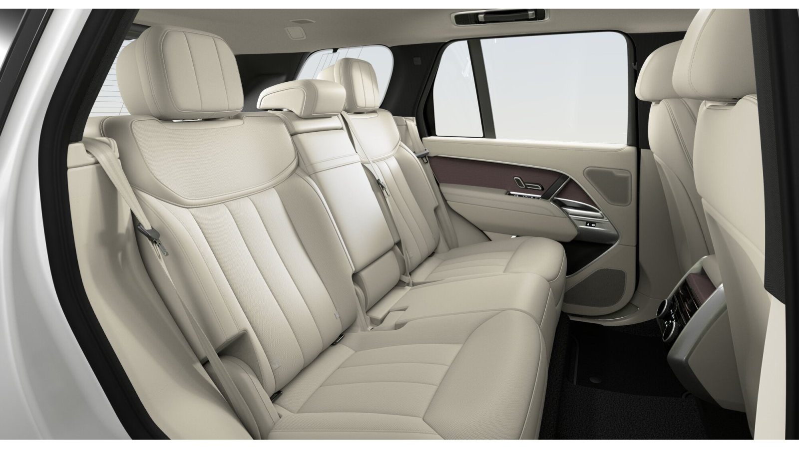 2025 Land Rover Range Rover SE photo 3