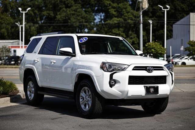 2024 Toyota 4Runner SR5 Premium photo 11