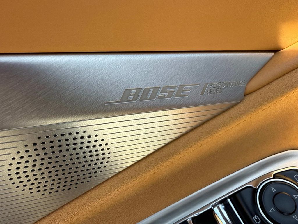 2022 Chevrolet Corvette Stingray photo 13