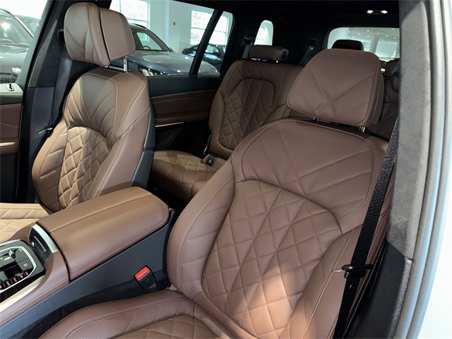 New 2026 Brooklyn Grey Metallic BMW xDrive40i image 24