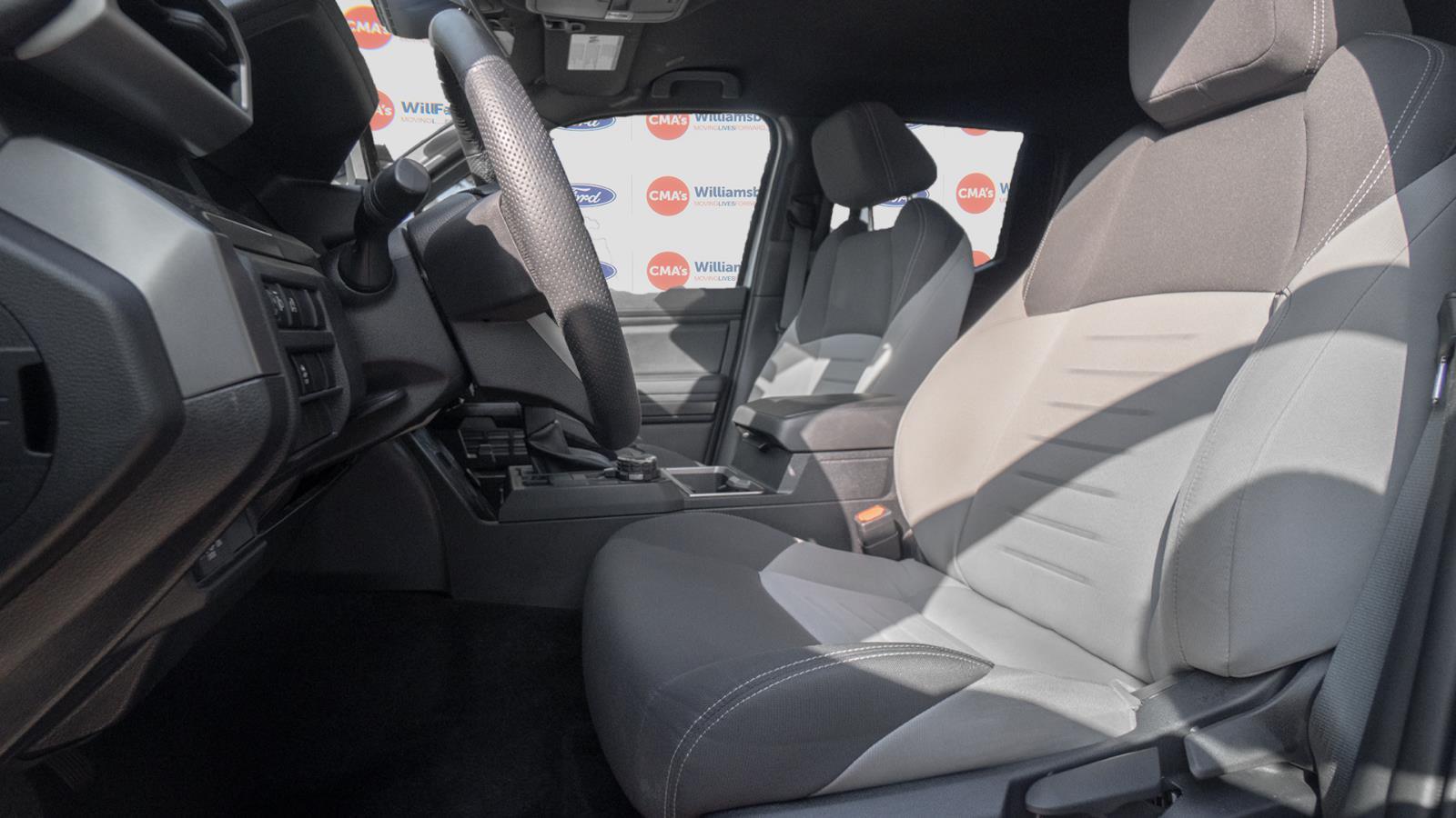 2024 Toyota Tacoma TRD Double Cab photo 6