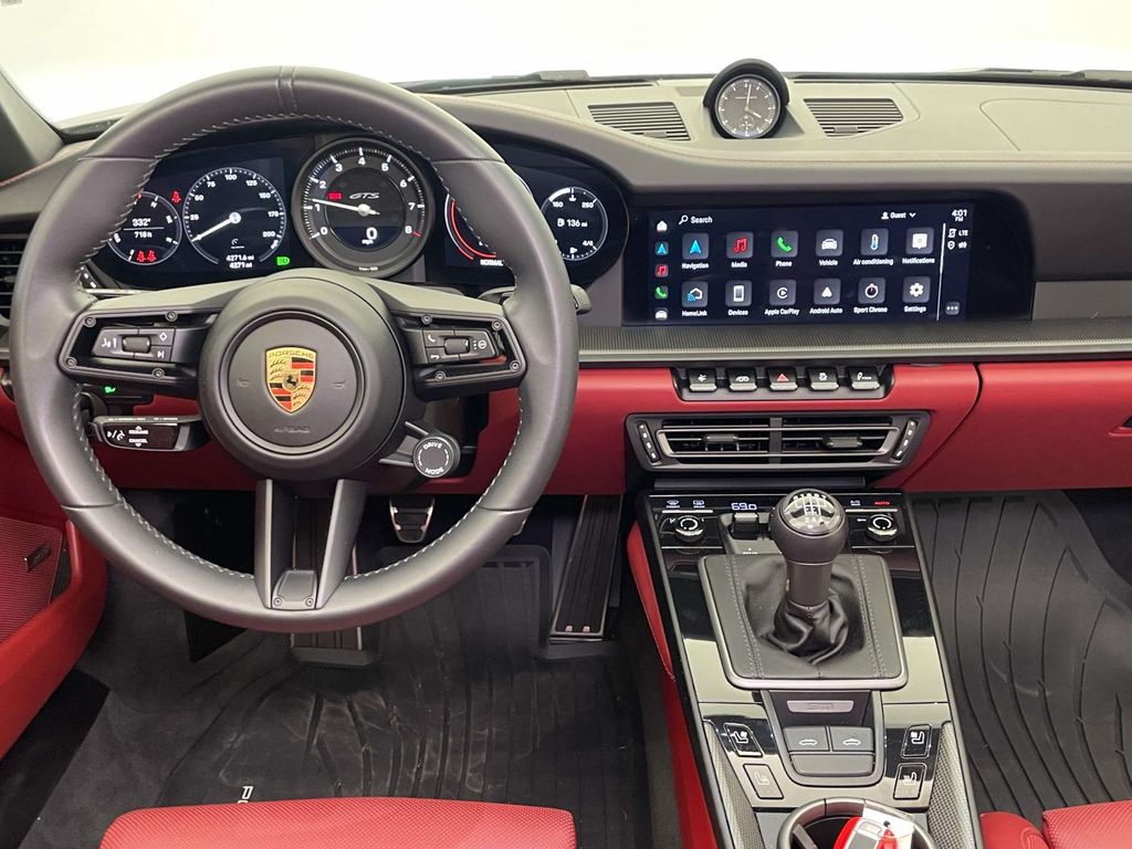 2023 Porsche 911 Targa 4 GTS photo 22