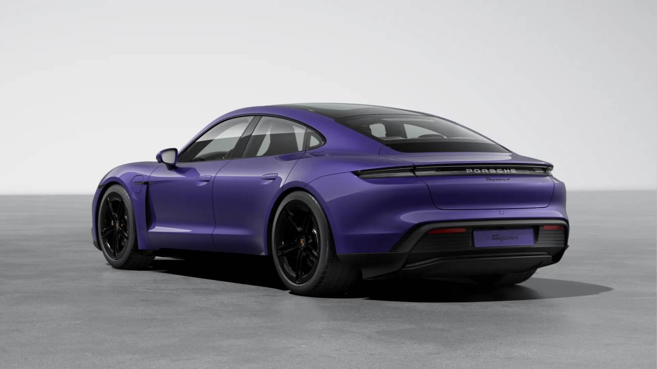2025 Porsche Taycan 4 photo 3